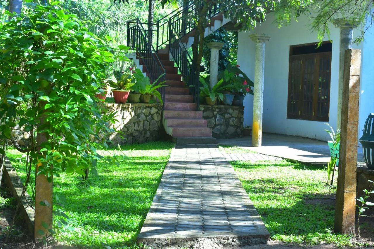 Wild Heaven Udawalawe Hotel Exterior foto