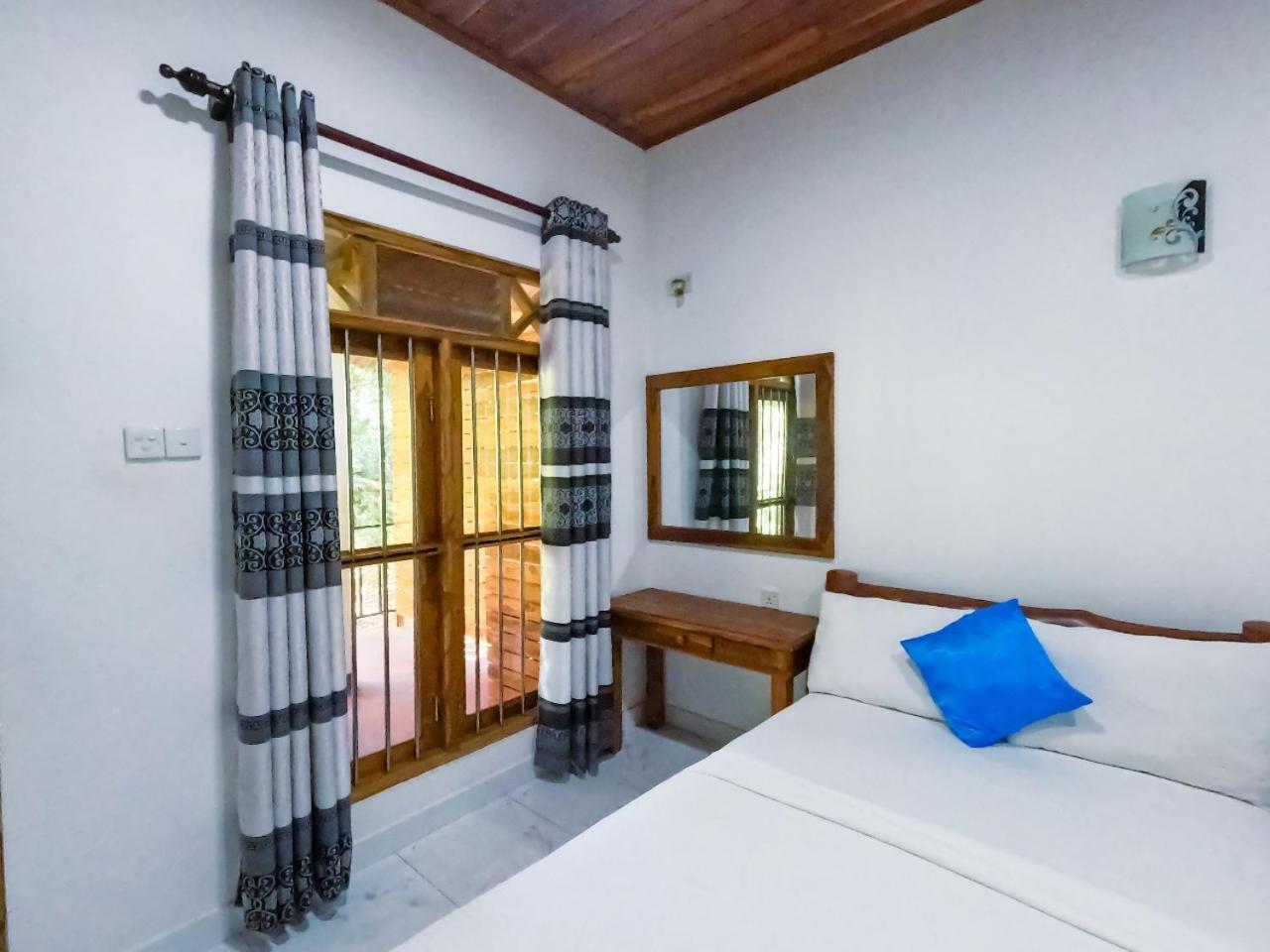 Wild Heaven Udawalawe Hotel Exterior foto