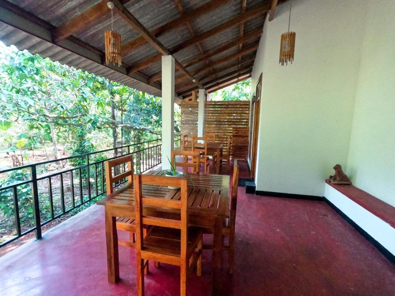 Wild Heaven Udawalawe Hotel Exterior foto