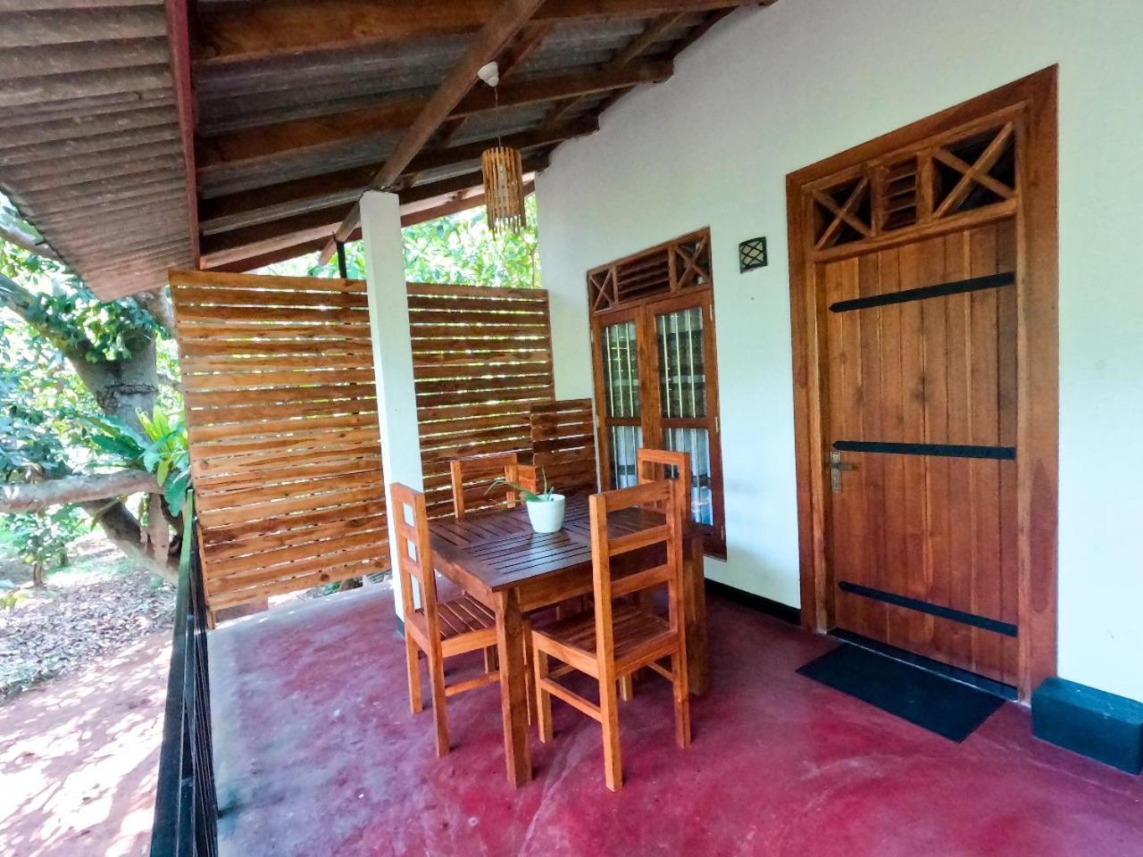 Wild Heaven Udawalawe Hotel Exterior foto